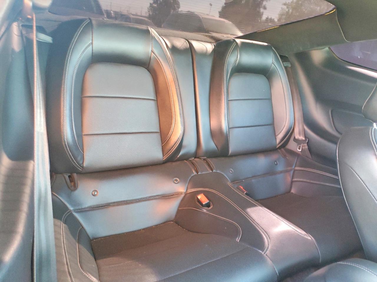 2018 Ford Mustang - zdjęcie 10