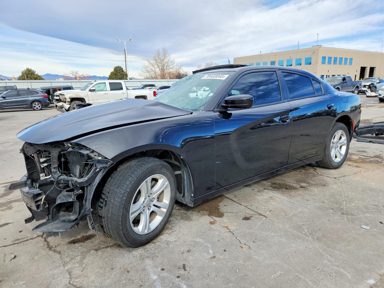 2020 Dodge Charger Sxt - zdjęcie główne