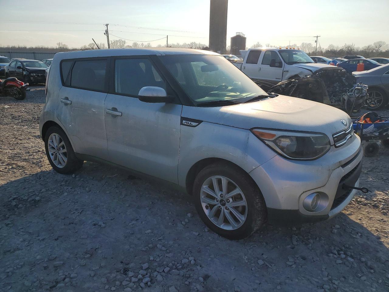 2017 Kia Soul + - zdjęcie 4