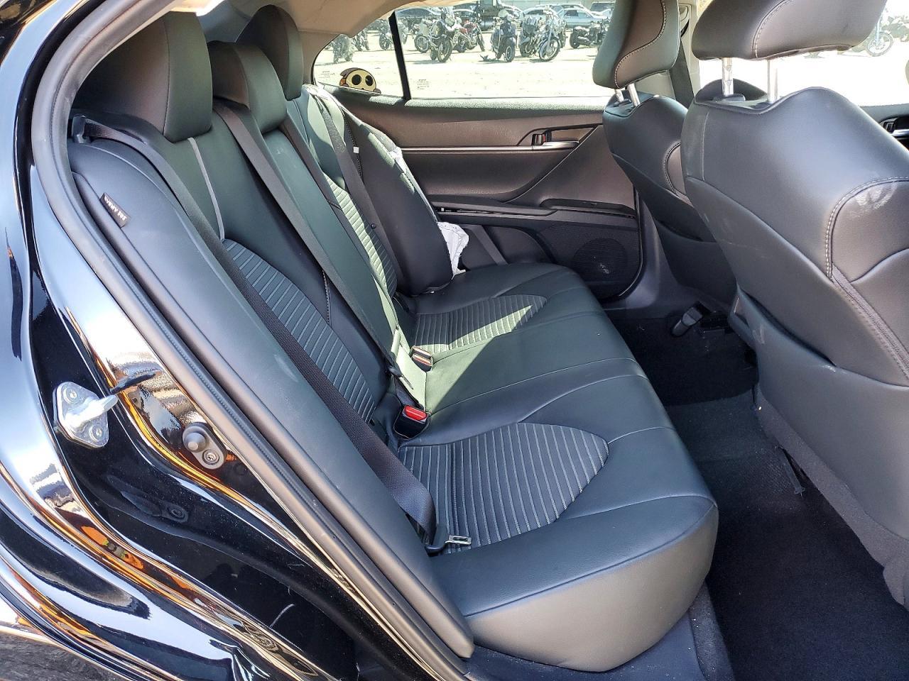 2024 Toyota Camry Se Night Shade - zdjęcie 10