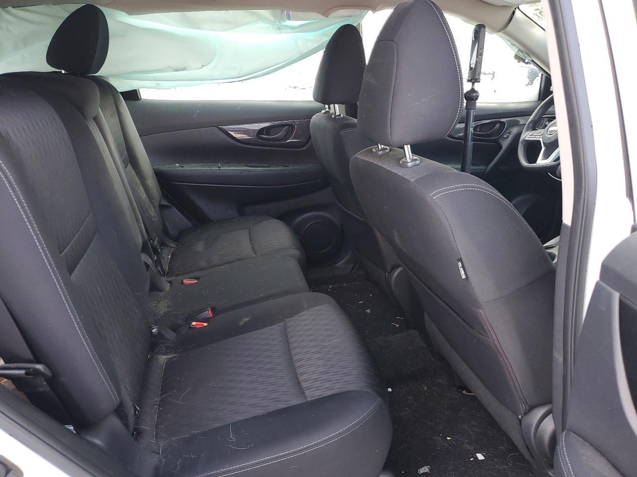 2019 Nissan Rogue S - zdjęcie 11