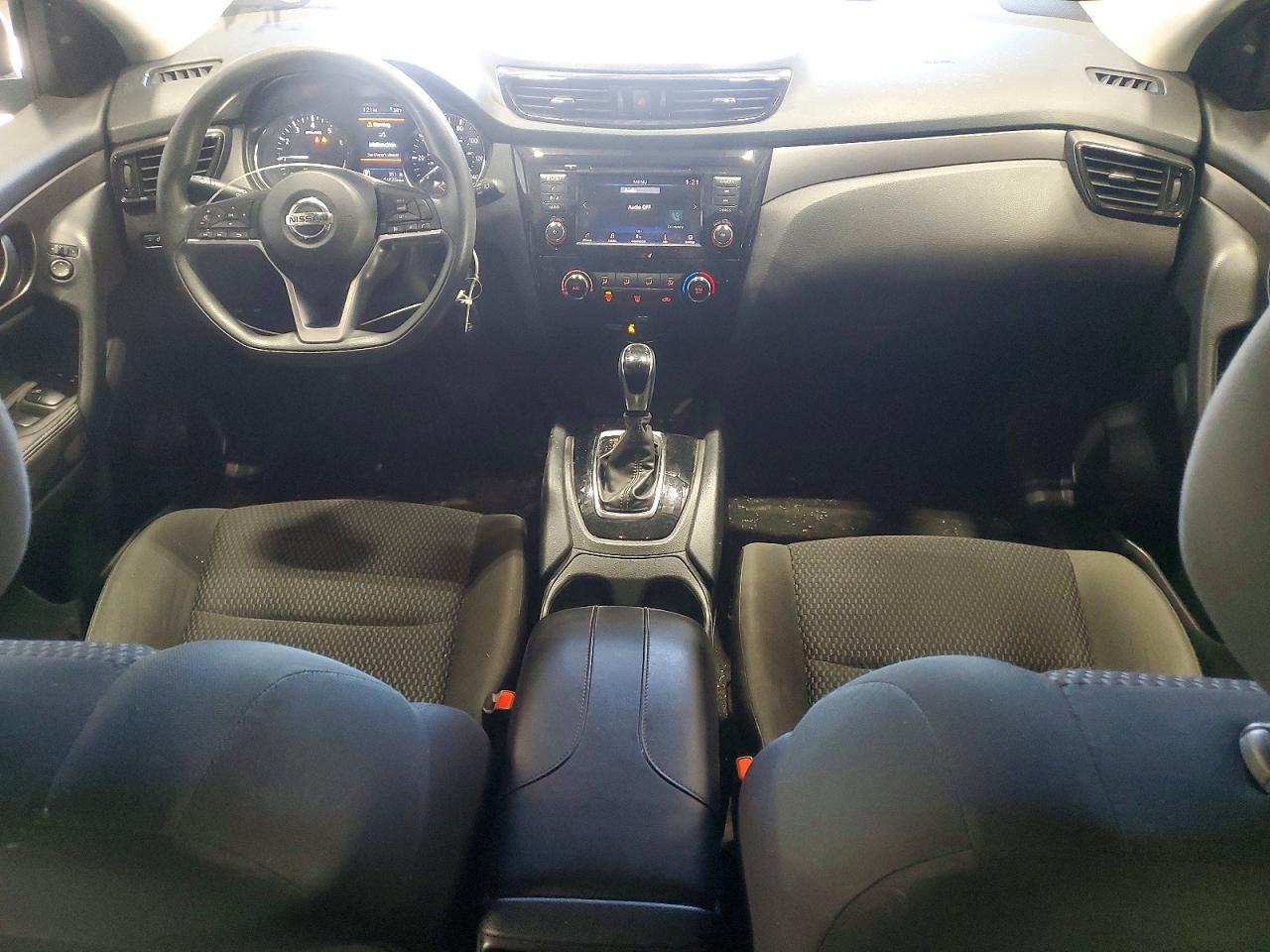 2022 Nissan Rogue Sport S - zdjęcie 8