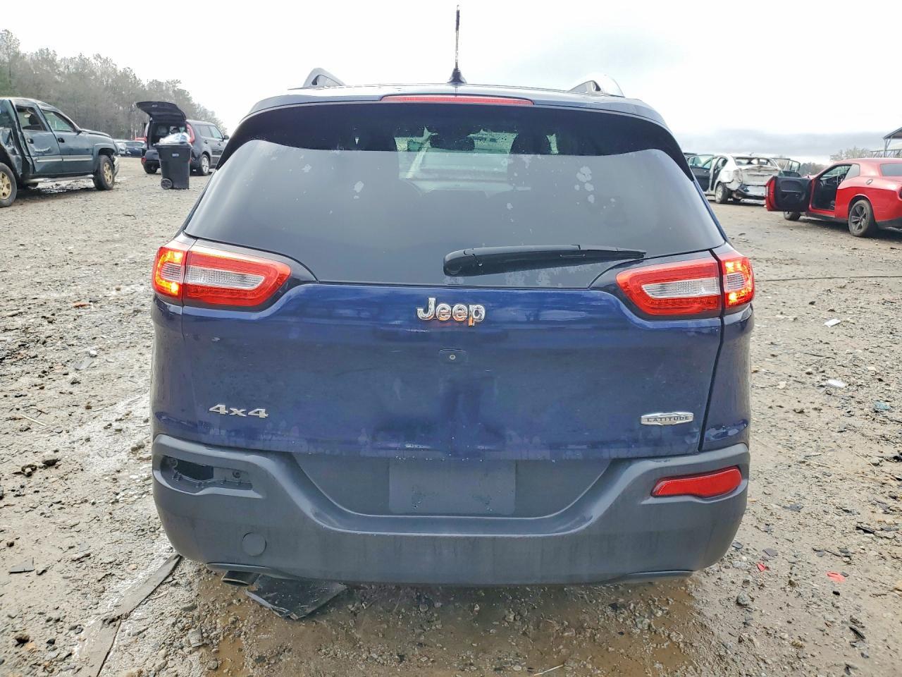 2015 Jeep Cherokee Latitude - zdjęcie 6