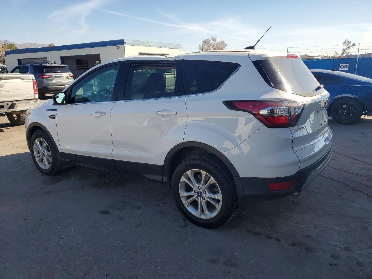 2017 Ford Escape Se - zdjęcie 2