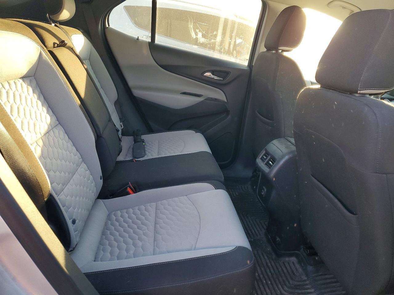2019 Chevrolet Equinox Ls - zdjęcie 11