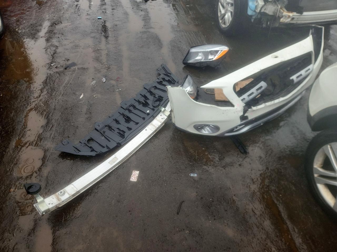 2018 Mercedes-Benz Gla 250 4Matic - zdjęcie 13