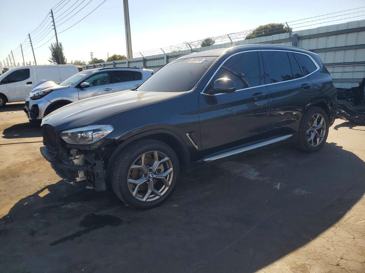 2020 BMW X3 Sdrive30I - zdjęcie główne
