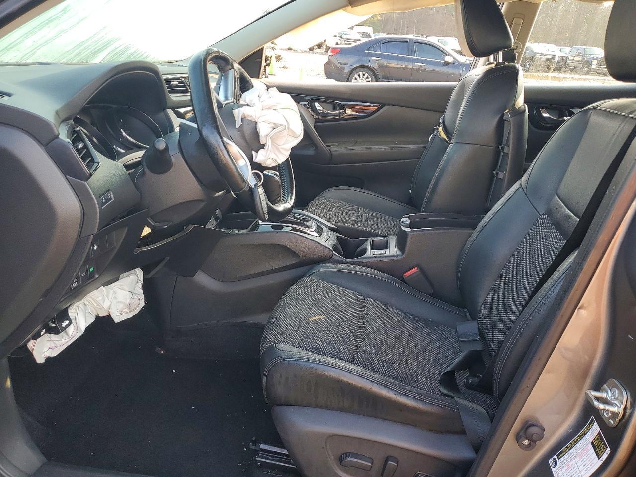 2021 Nissan Rogue Sport Sv - zdjęcie 7