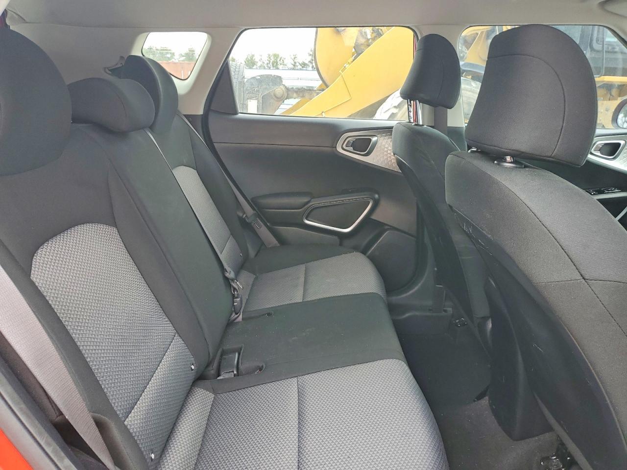 2022 Kia Soul Lx - zdjęcie 11