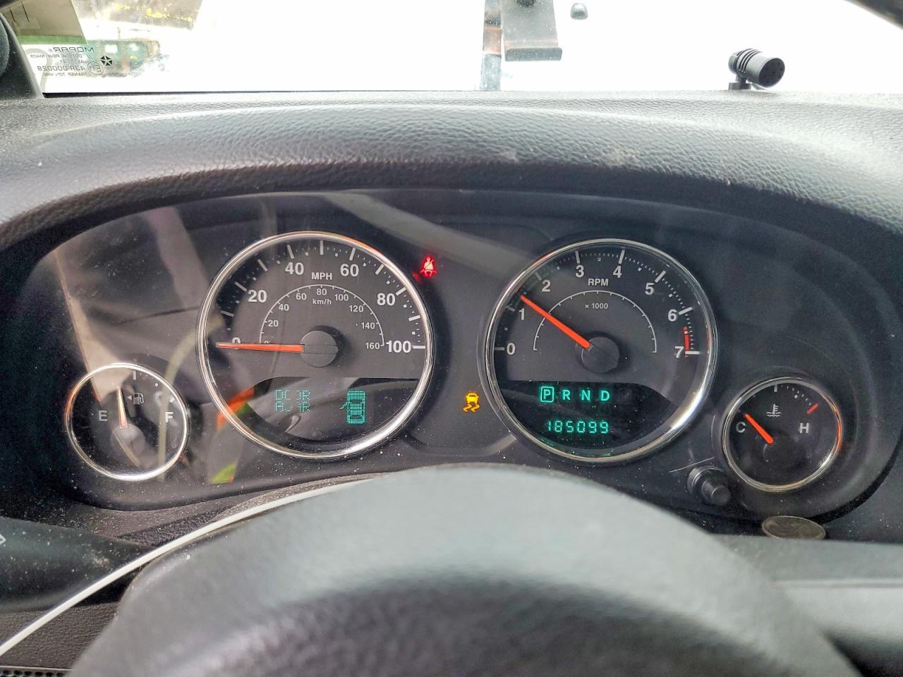 2014 Jeep Wrangler Sport - zdjęcie 9