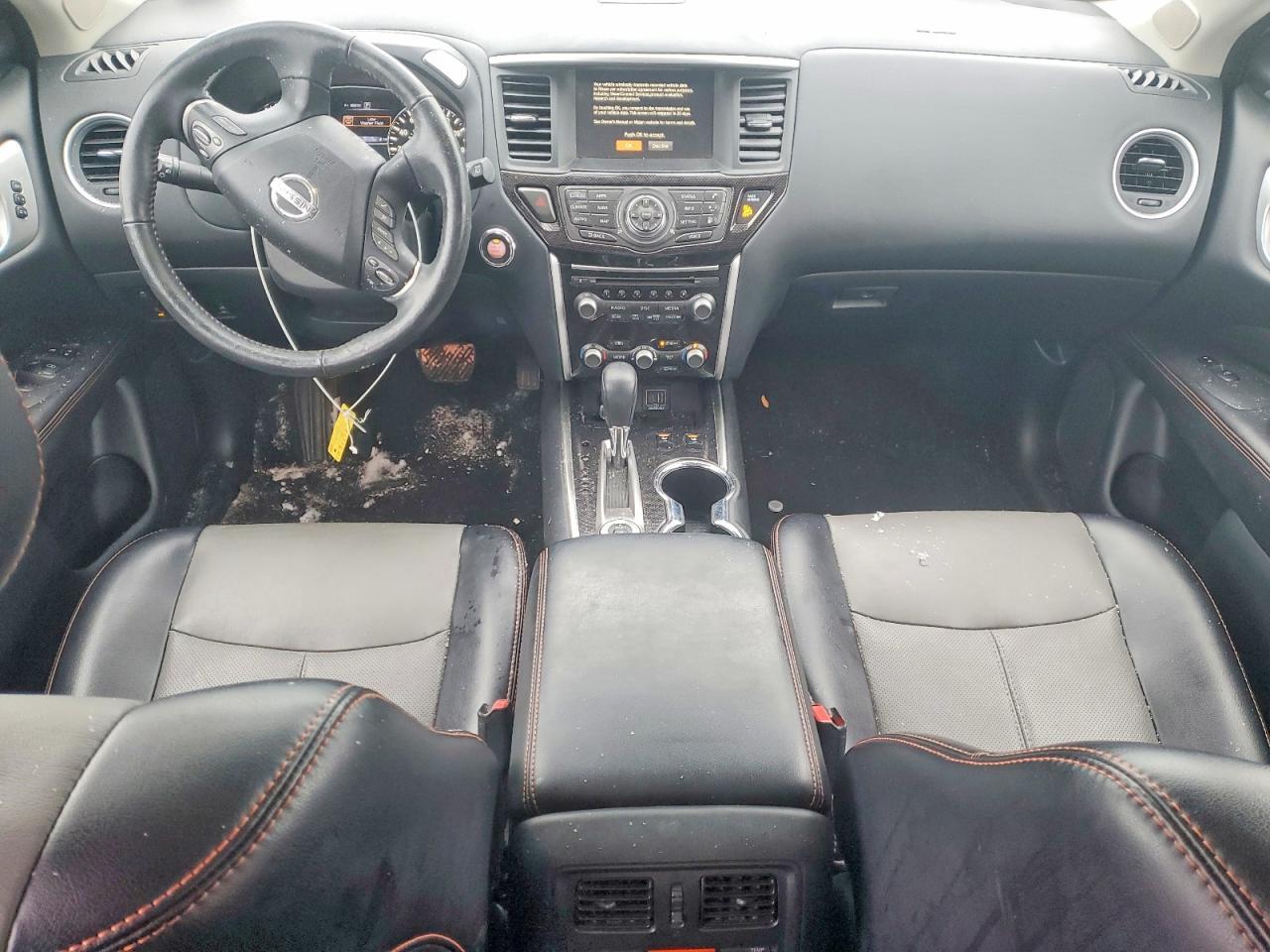 2020 Nissan Pathfinder Sl - zdjęcie 8