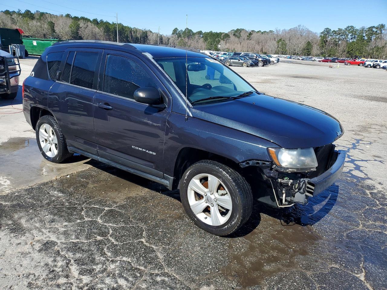 2016 Jeep Compass Sport - zdjęcie 4