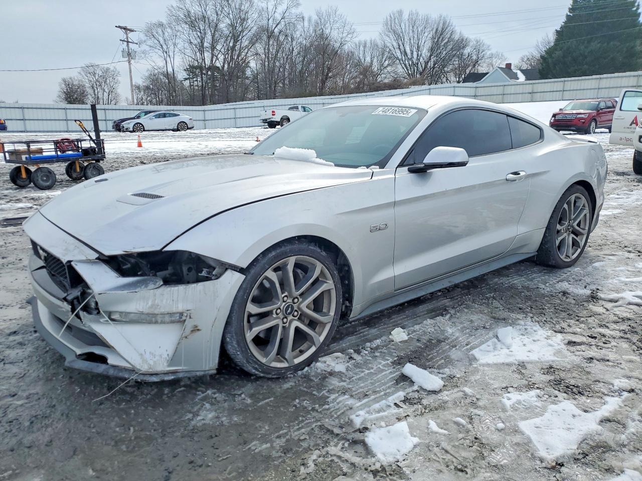 2019 Ford Mustang Gt - zdjęcie główne