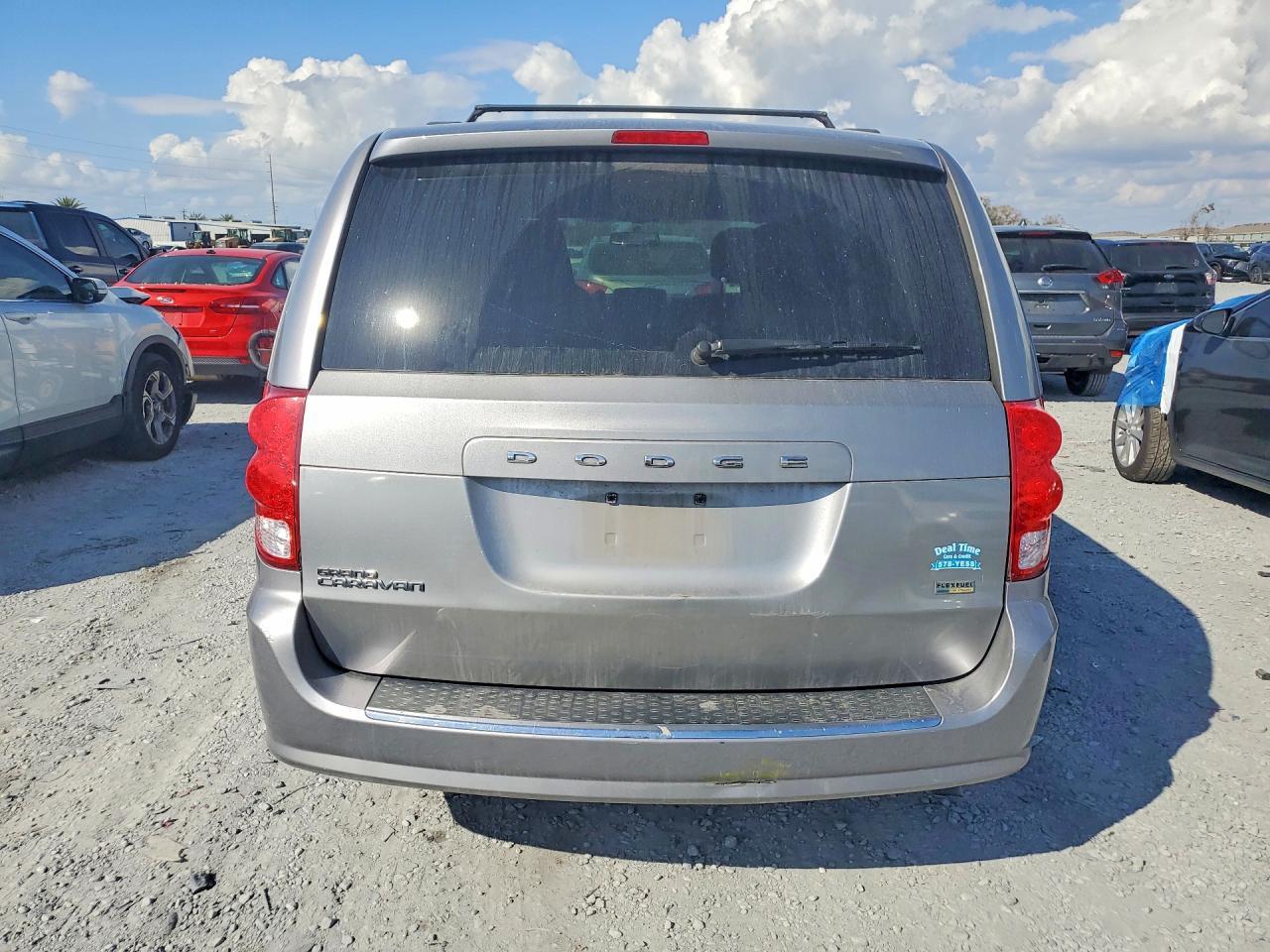 2014 Dodge Grand Caravan Sxt - zdjęcie 6