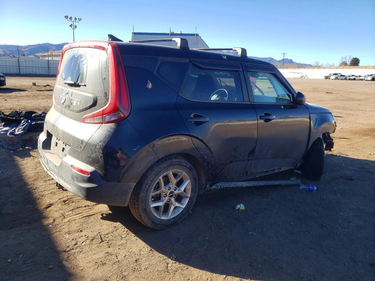 2022 Kia Soul Lx - zdjęcie 3