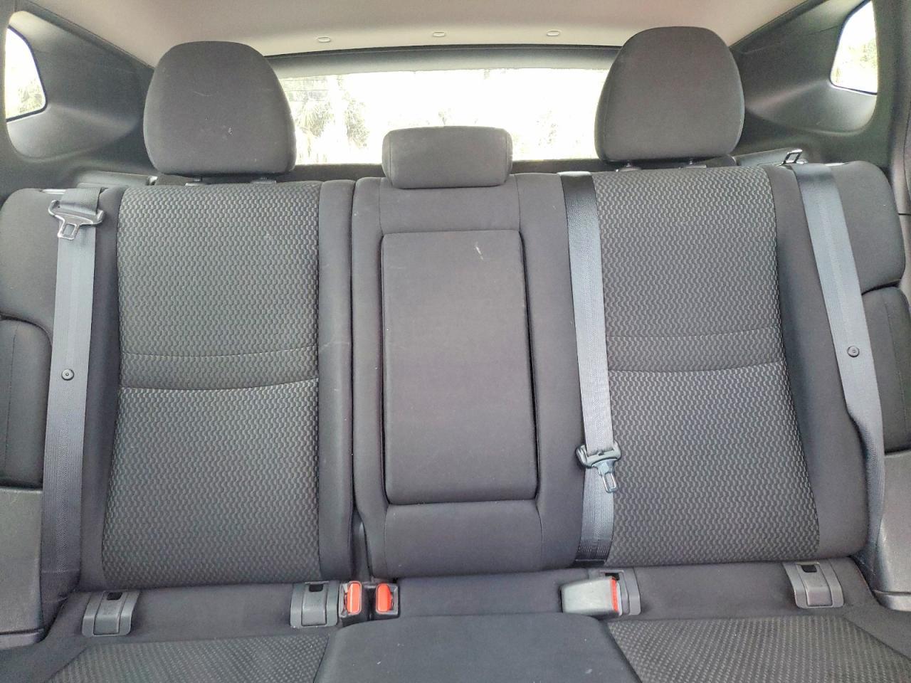 2020 Nissan Rogue Sport S - zdjęcie 10