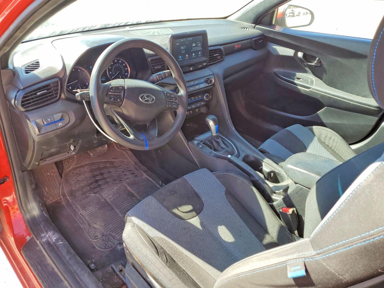 2019 Hyundai Veloster Base - zdjęcie 8