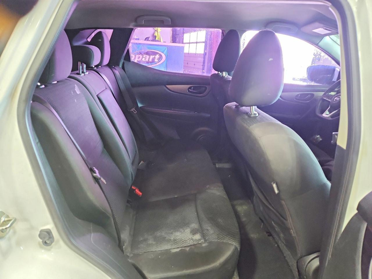 2018 Nissan Rogue Sport S - zdjęcie 10