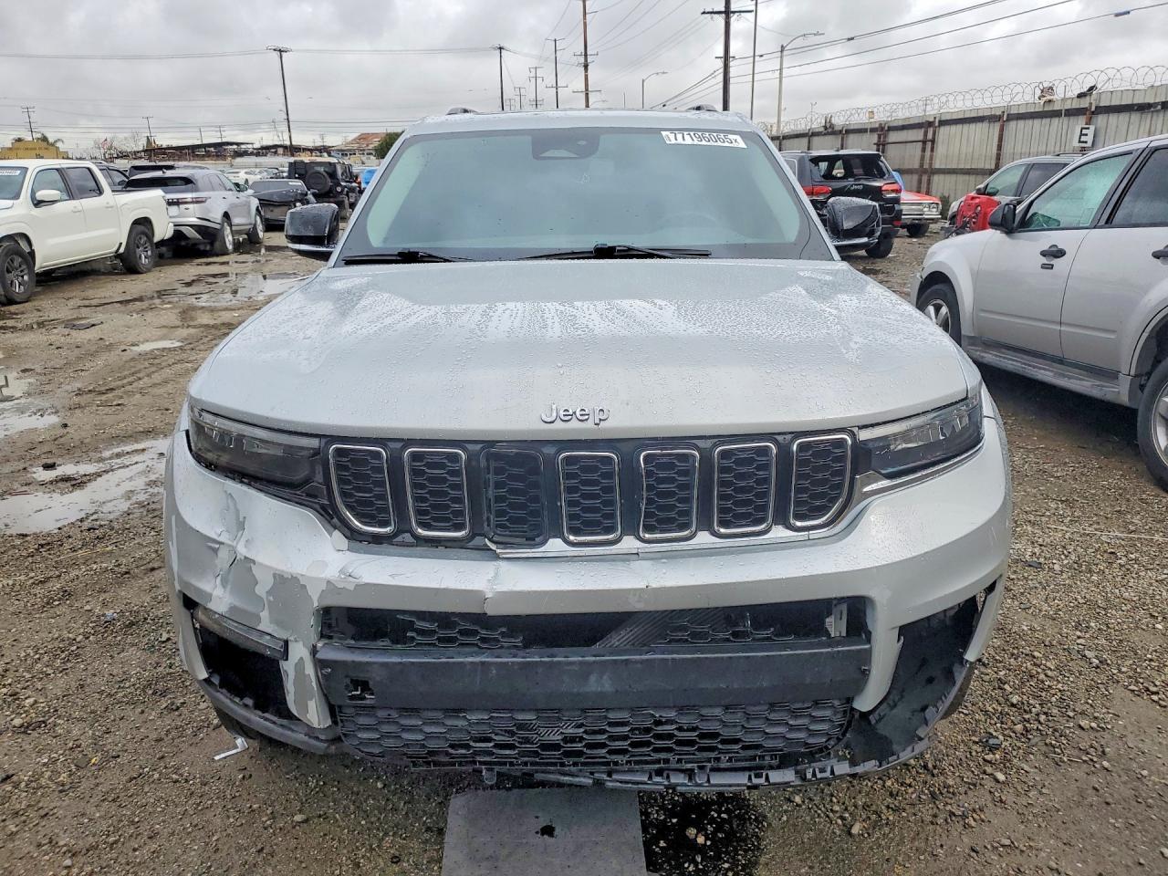 2021 Jeep Grand Cherokee L Limited - zdjęcie 5