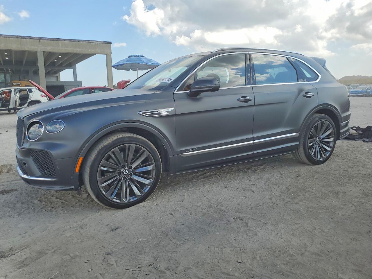 2021 Bentley Bentayga Speed - zdjęcie główne