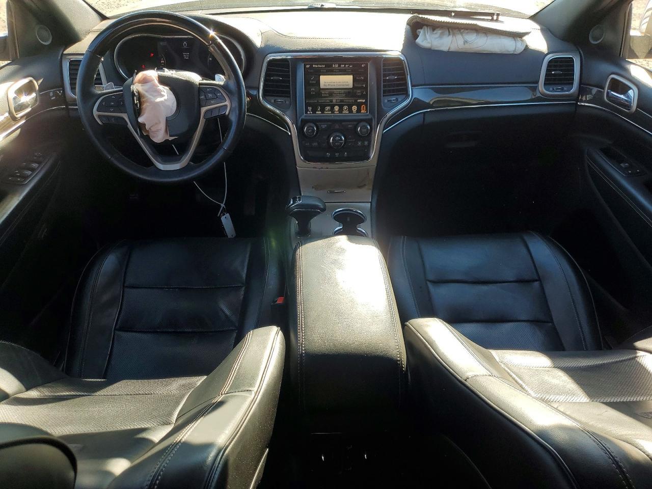 2015 Jeep Grand Cherokee Overland - zdjęcie 8