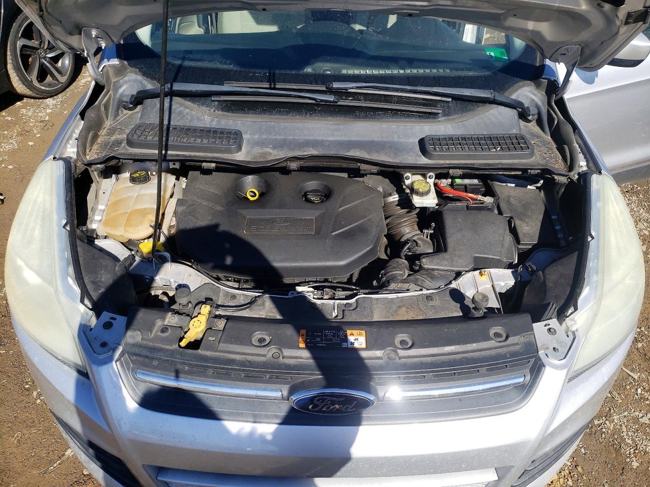 2015 Ford Escape - zdjęcie 12