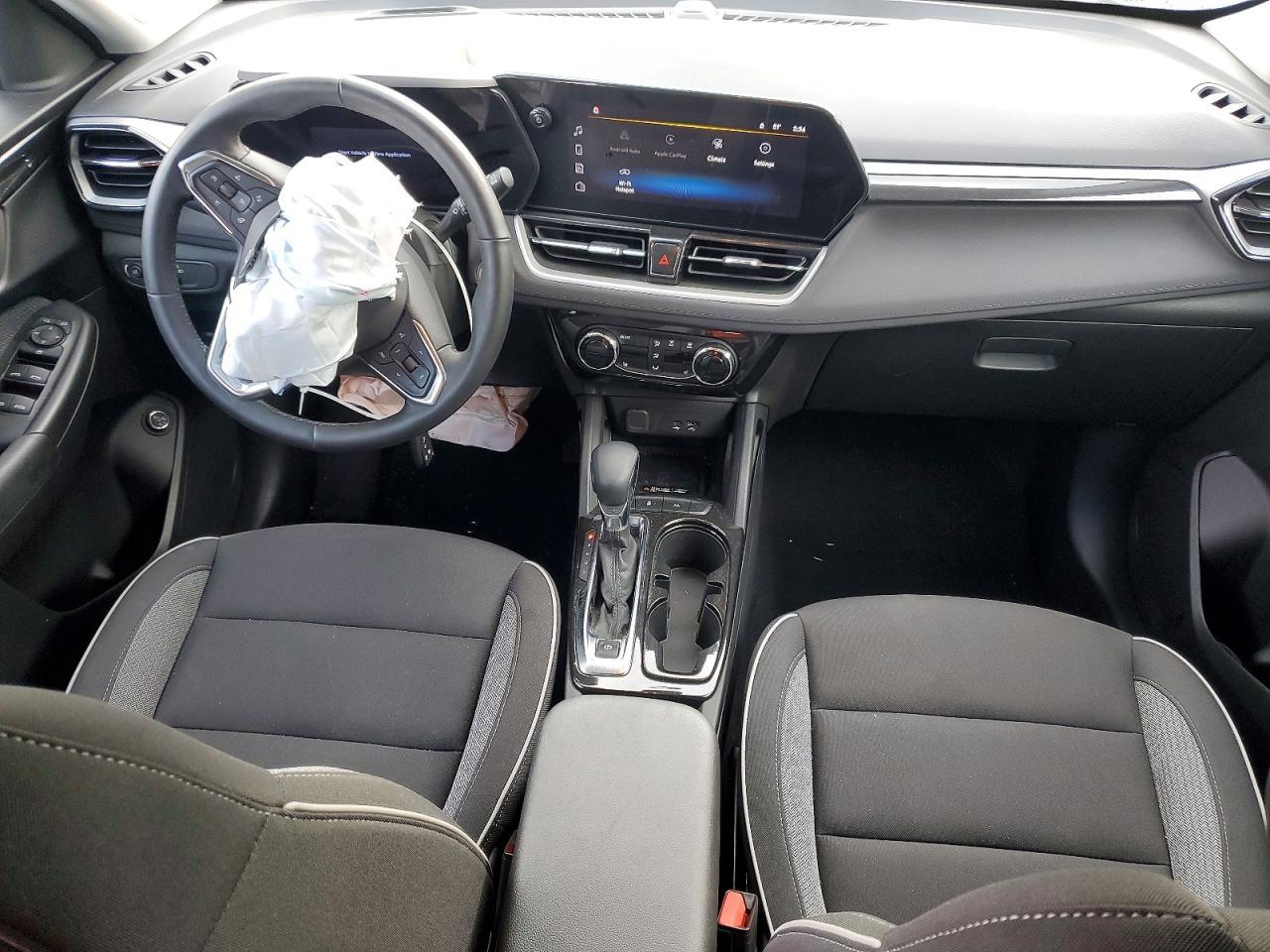 2025 Chevrolet Trailblazer Lt - zdjęcie 8