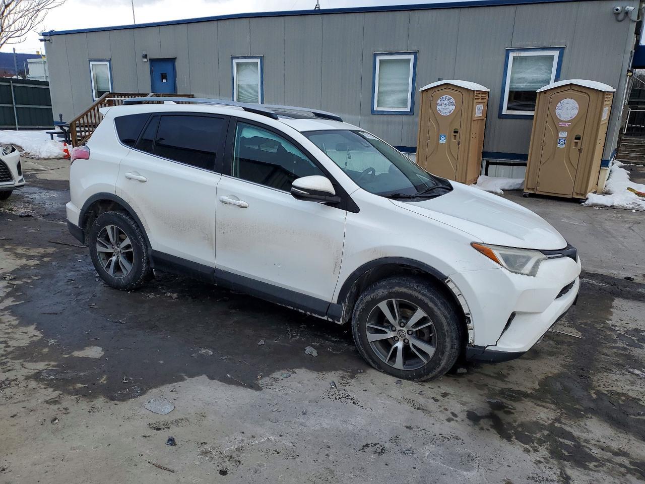2018 Toyota Rav4 Xle - zdjęcie 4