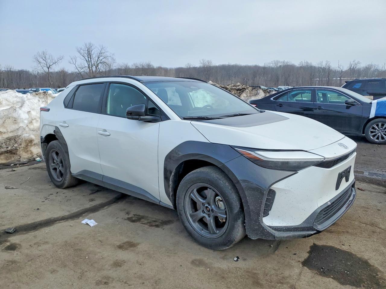 2024 Toyota Bz4X Xle - zdjęcie 4
