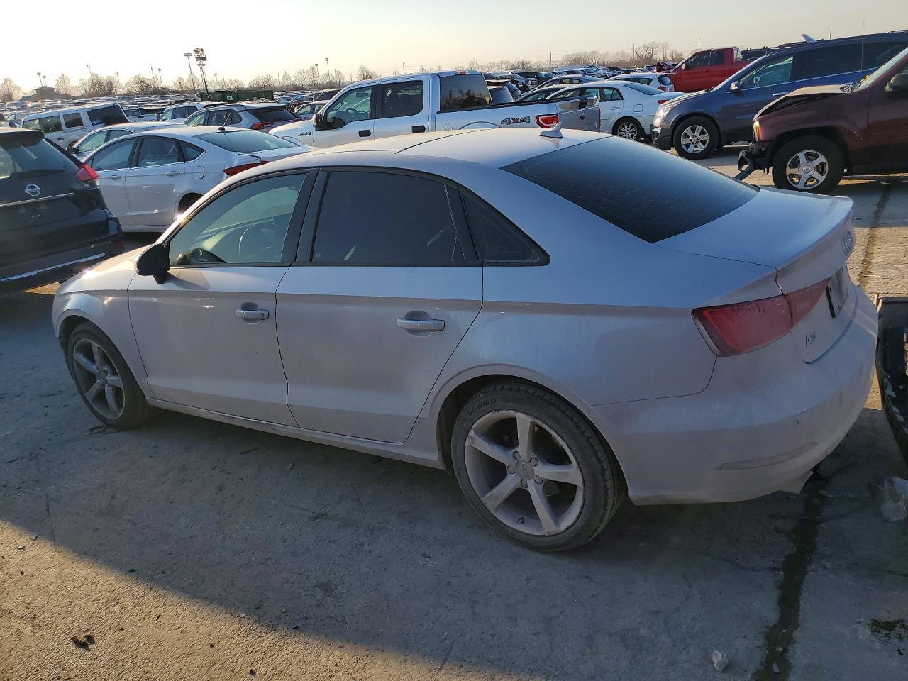 2015 Audi A3 Premium - zdjęcie 2