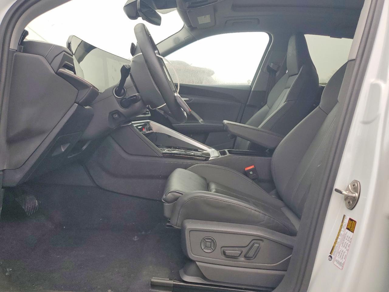 2025 Audi Q5 Premium Plus - zdjęcie 7