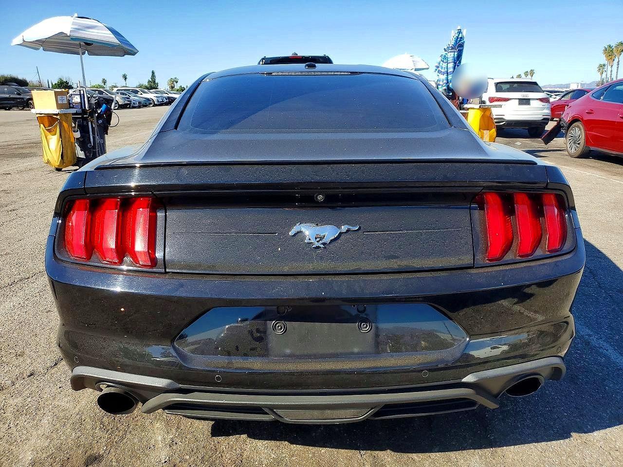 2018 Ford Mustang - zdjęcie 6