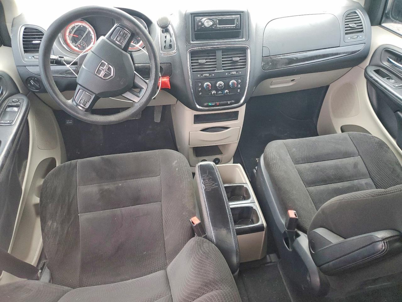 2016 Dodge Grand Caravan Se - zdjęcie 8