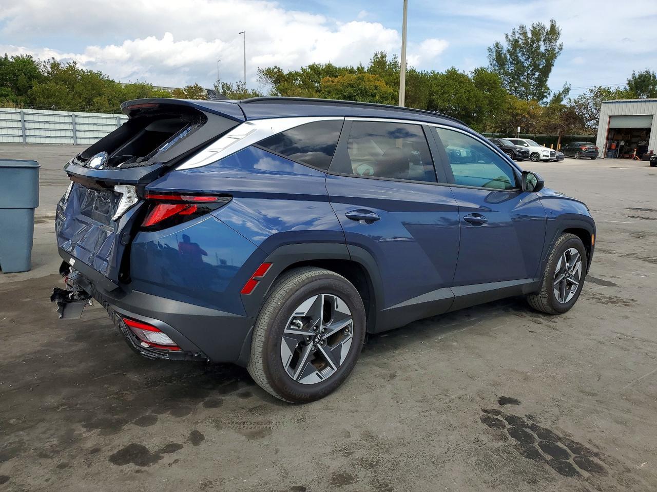 2025 Hyundai Tucson Sel - zdjęcie 3