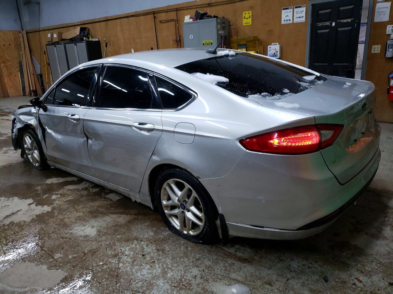 2013 Ford Fusion Se - zdjęcie 2