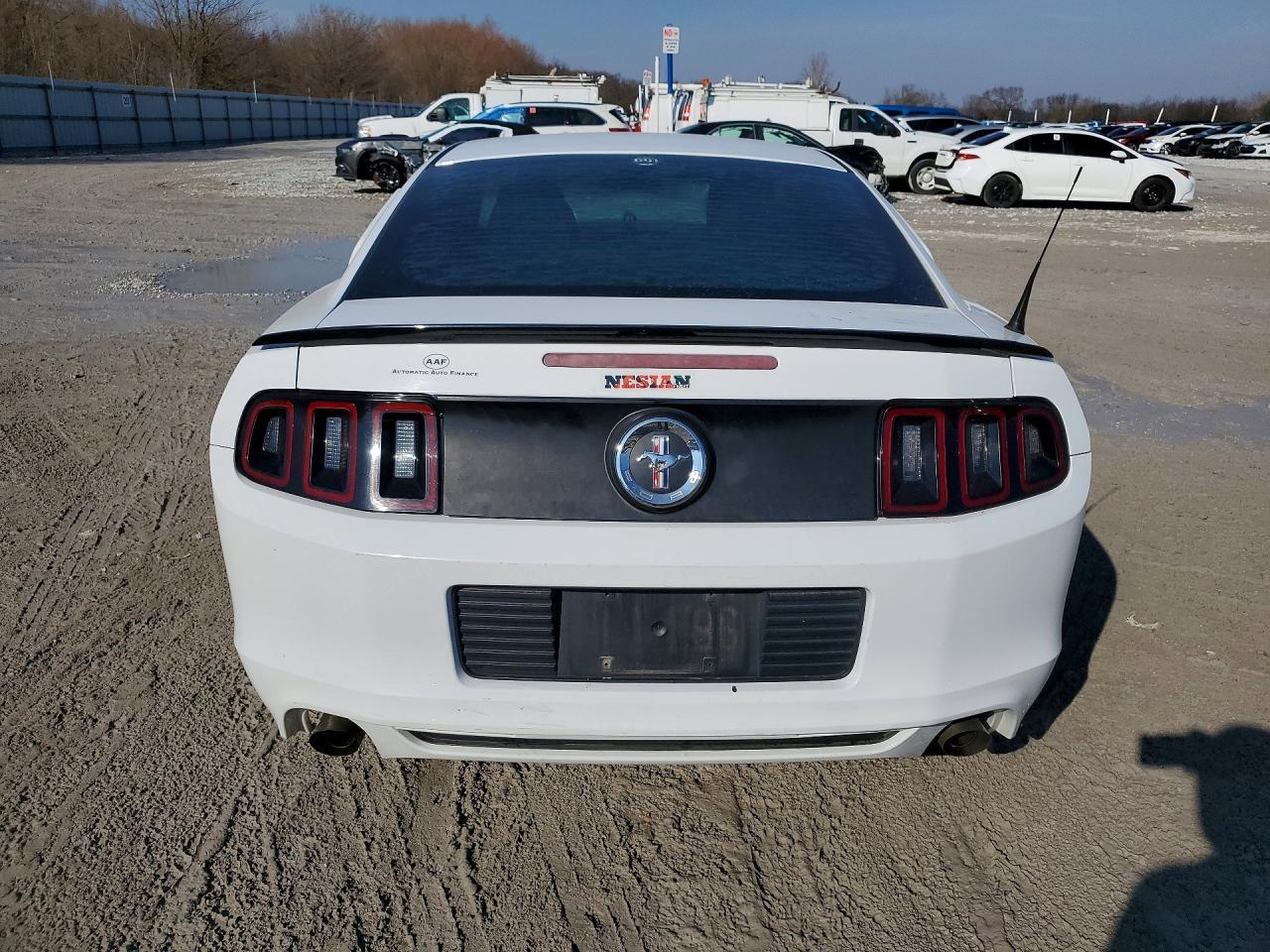 2014 Ford Mustang - zdjęcie 6