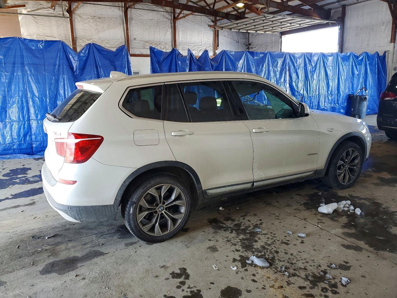 2016 BMW X3 xDrive28I - zdjęcie 3