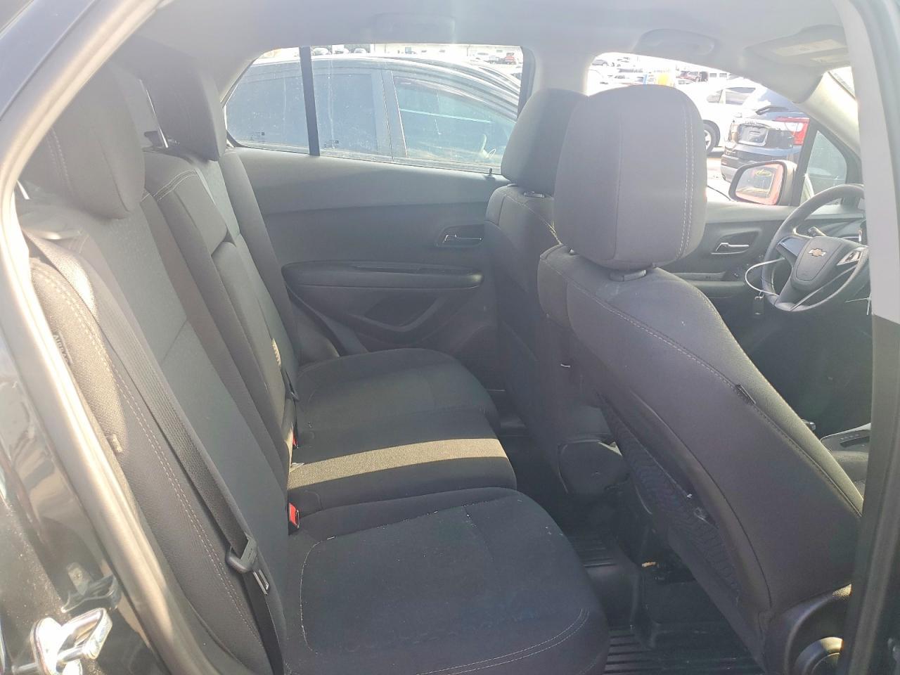 2018 Chevrolet Trax Ls - zdjęcie 11