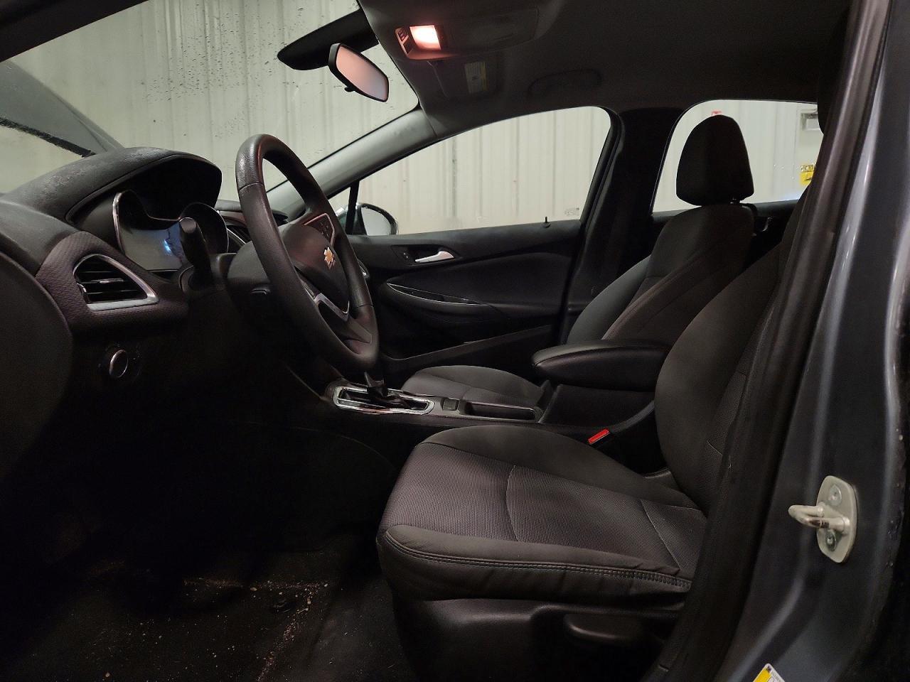 2019 Chevrolet Cruze Lt - zdjęcie 7