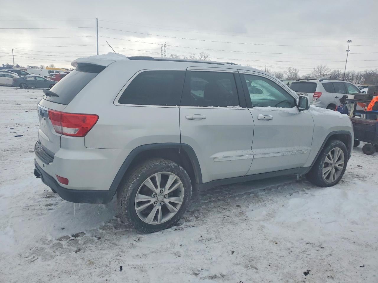2013 Jeep Grand Cherokee Laredo - zdjęcie 3