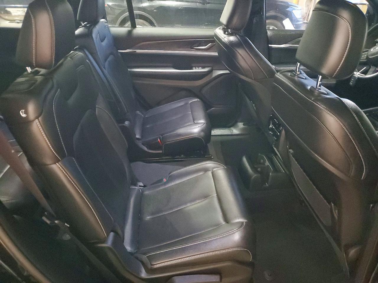 2025 Jeep Grand Cherokee L Limited - zdjęcie 11