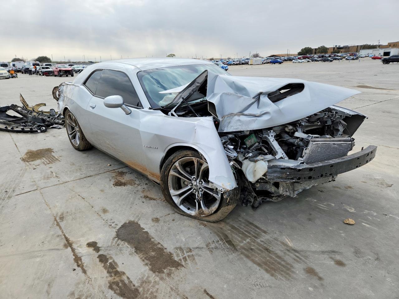 2020 Dodge Challenger R - zdjęcie 4