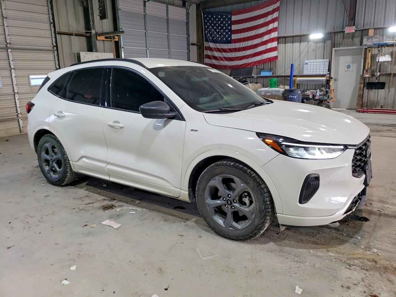 2023 Ford Escape St Line - zdjęcie 4