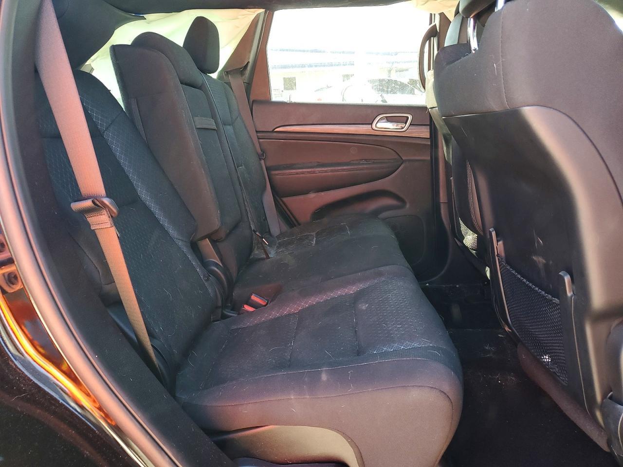 2021 Jeep Grand Cherokee Laredo - zdjęcie 11