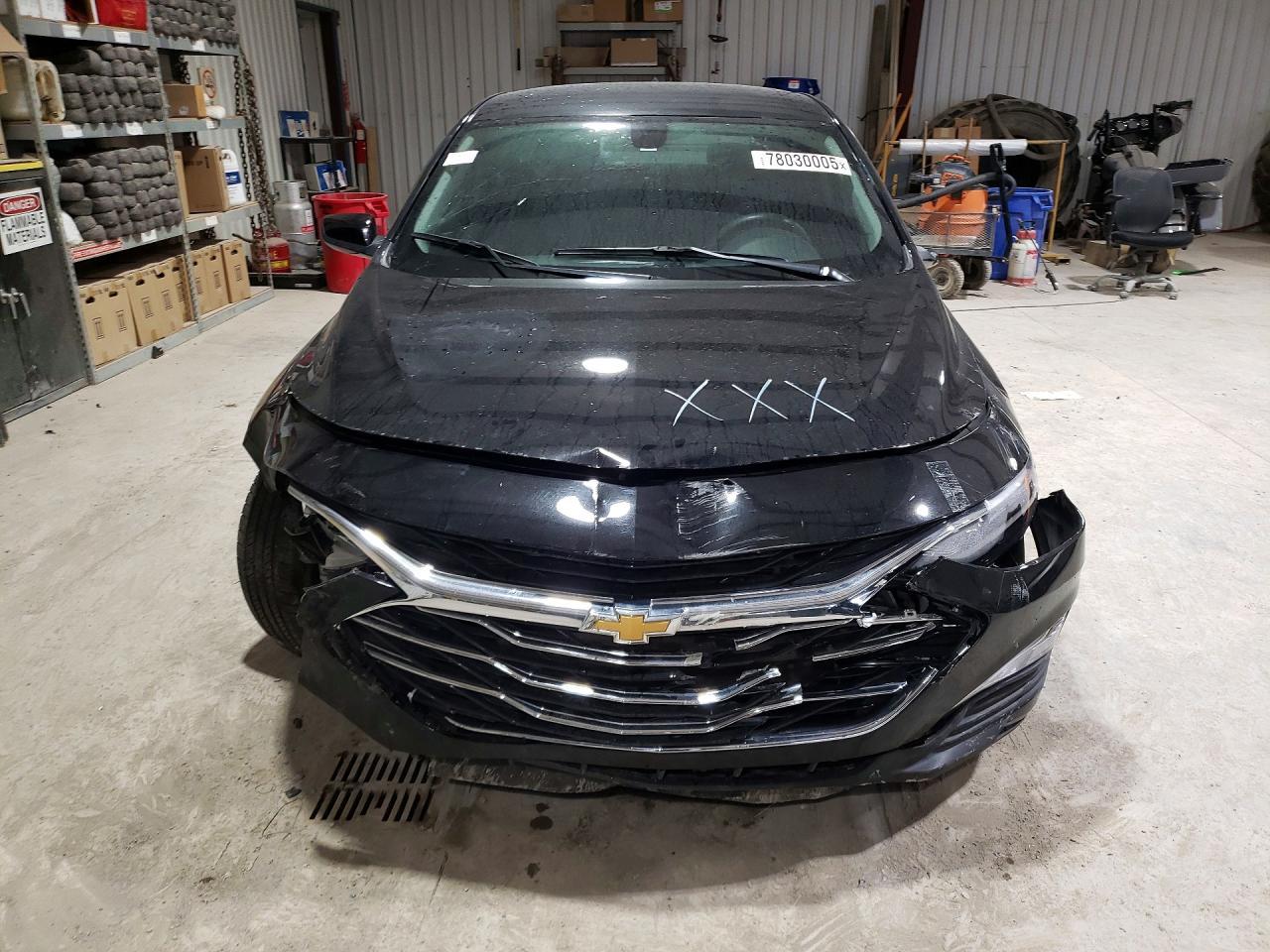 2025 Chevrolet Malibu Lt - zdjęcie 5