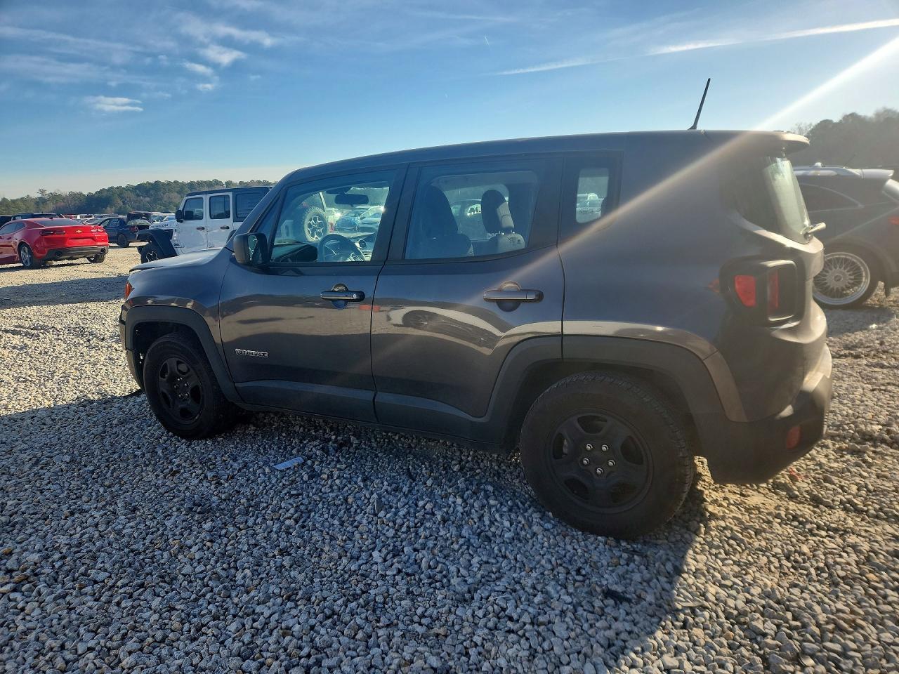 2018 Jeep Renegade Sport - zdjęcie 2