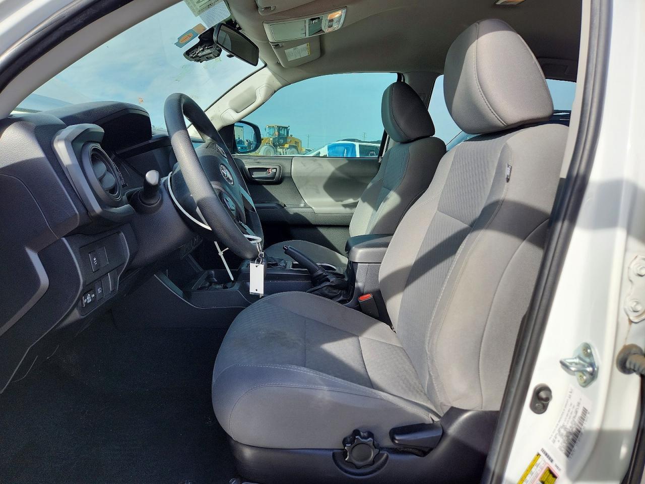 2021 Toyota Tacoma Sr - zdjęcie 7