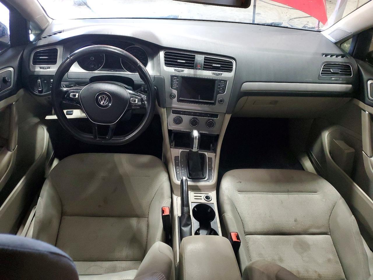 2017 Volkswagen Golf Sportwagen S - zdjęcie 8