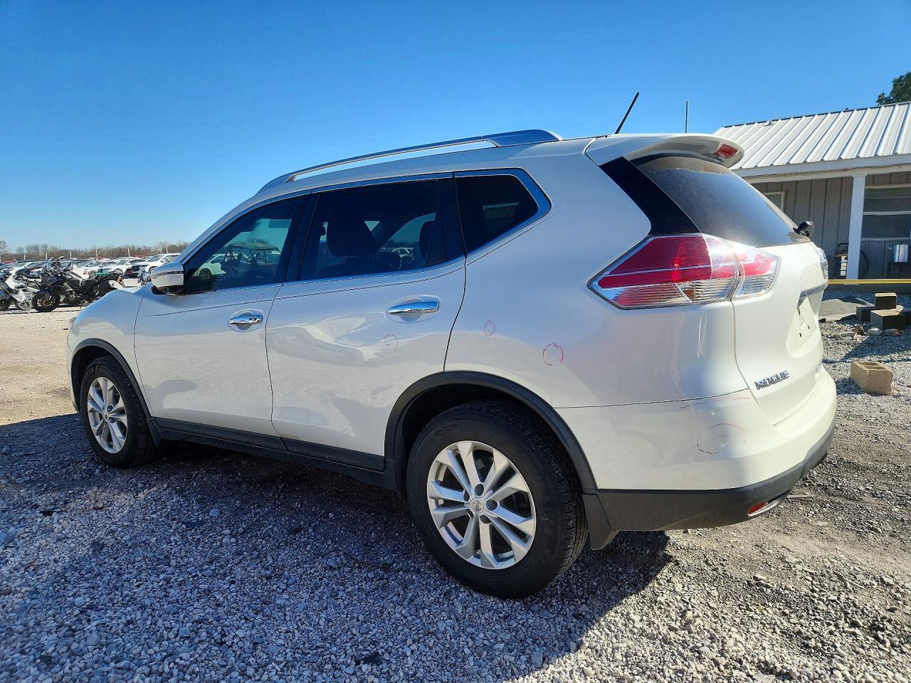 2016 Nissan Rogue Sv - zdjęcie 2