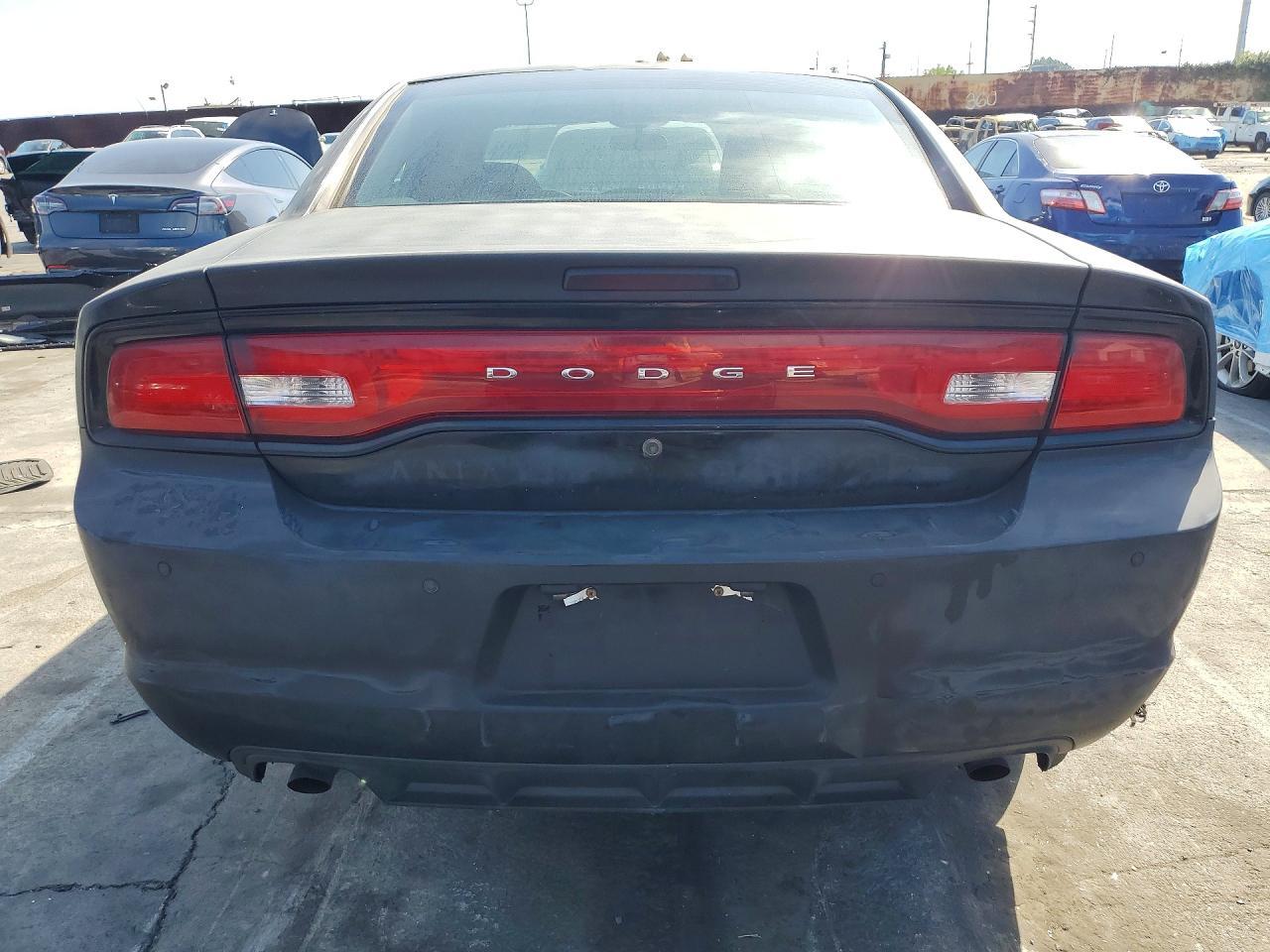 2014 Dodge Charger Police - zdjęcie 6